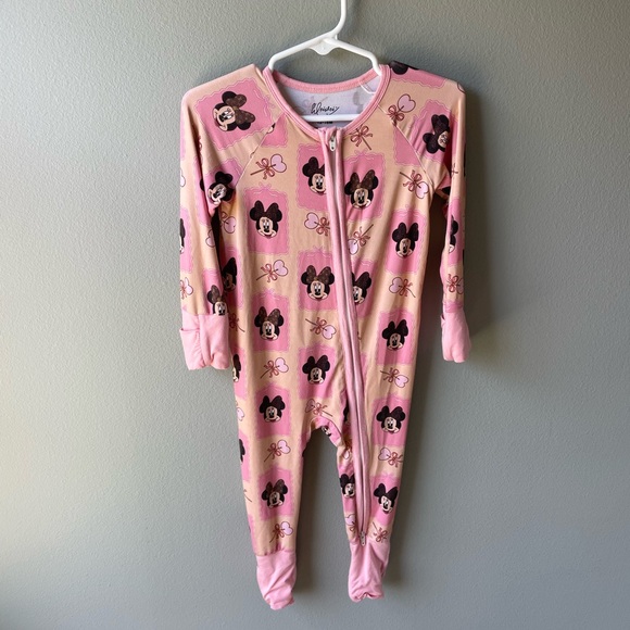 WeiWei Bamboo Other - Wei Wei Bamboo Minnie Mouse Print Pink Bamboo Zippy Sleeper